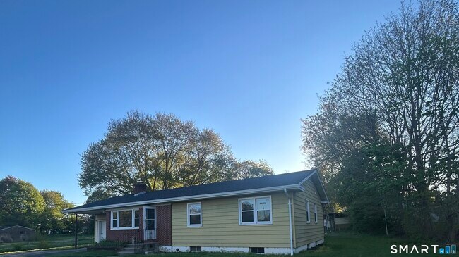 248 Ivan Hill St in Windham, CT - Building Photo - Building Photo