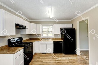 4729 Bluehaven Dr NW in Huntsville, AL - Building Photo - Building Photo