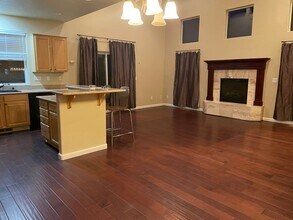 1042 Floral Ridge Way in Sparks, NV - Building Photo - Building Photo