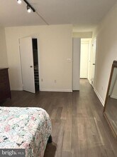 200 Lombard St in Philadelphia, PA - Building Photo - Building Photo