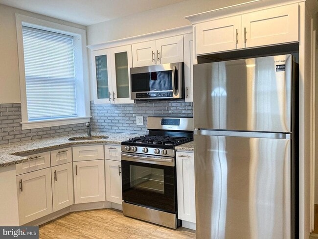 5245 Pennsgrove St in Philadelphia, PA - Building Photo - Building Photo