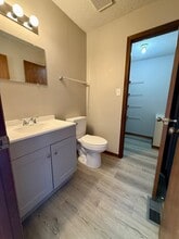153 Oakcrest Cir in Bristol, VA - Building Photo - Building Photo