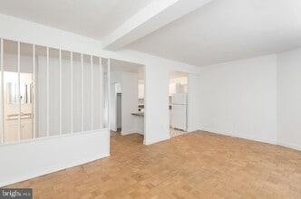 1218 Walnut St in Philadelphia, PA - Building Photo - Building Photo