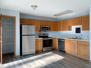 2819 Horizon Dr, Unit Apt 3 in West Lafayette, IN - Foto de edificio - Building Photo