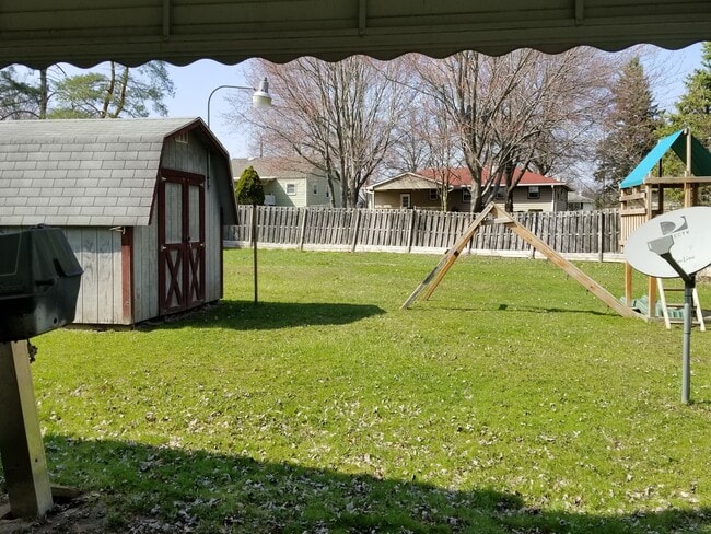 3808 Cumberland Dr in Youngstown, OH - Building Photo - Building Photo