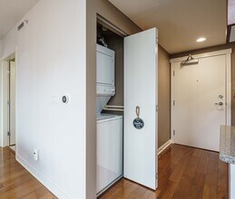 1500 SW 11th Ave, Unit Benson Tower #805 in Portland, OR - Building Photo - Building Photo