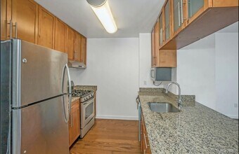 40-26 College Point Blvd in Queens, NY - Building Photo - Building Photo