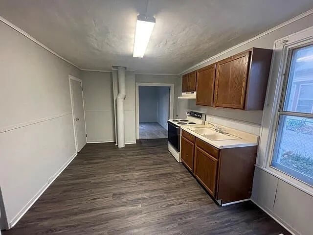 1723 S 8th St in Council Bluffs, IA - Foto de edificio - Building Photo