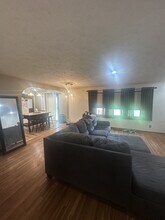 1212 W Fultz St in Wichita, KS - Building Photo - Building Photo