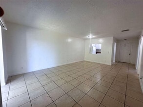 928 S Federal Hwy in Lake Worth Beach, FL - Building Photo - Building Photo