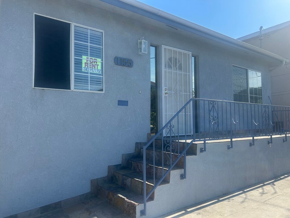 1155 W 22nd St in San Pedro, CA - Building Photo