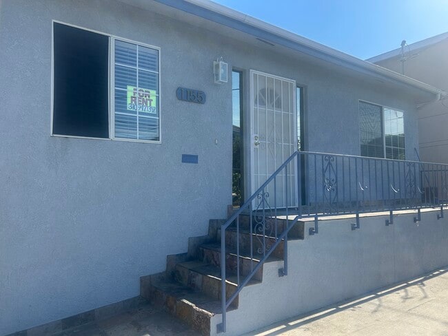 property at 1155 W 22nd St