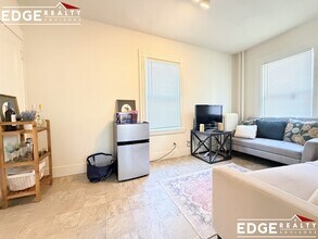 30 Winship St, Unit 1 in Boston, MA - Building Photo - Building Photo