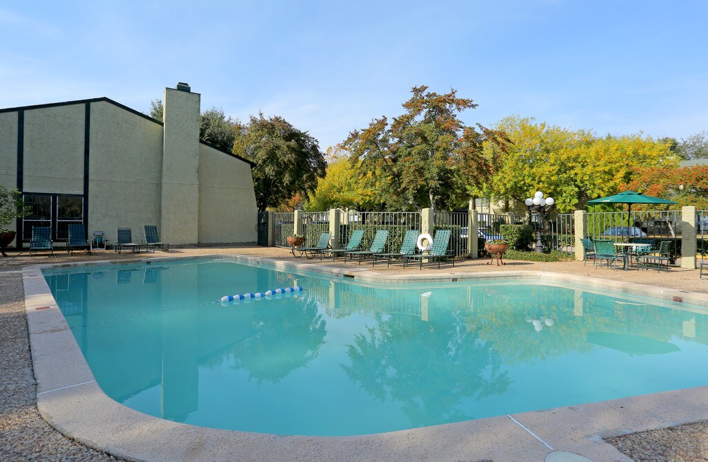 ALEXIS PARK Apartments in Bossier City, LA