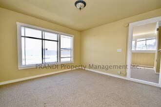 808 A St in San Rafael, CA - Foto de edificio - Building Photo