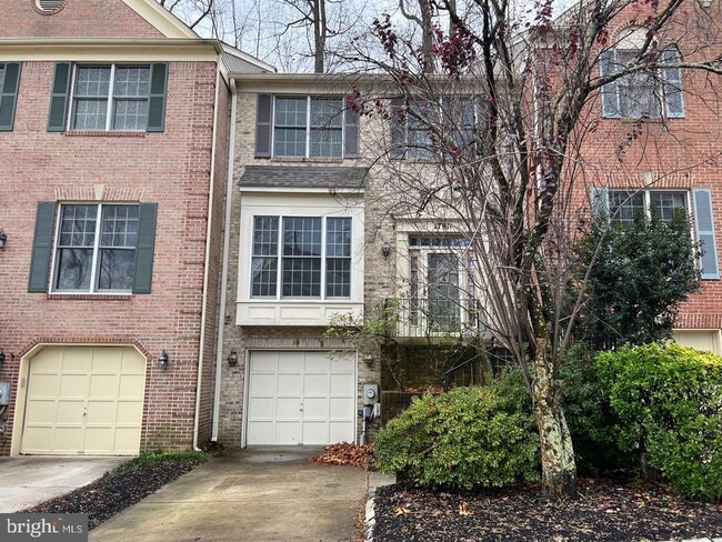 property at 17911 Dumfries Cir