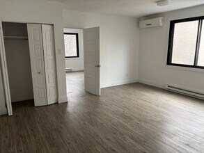 5480 Coronation Av in Montréal, QC - Building Photo - Building Photo