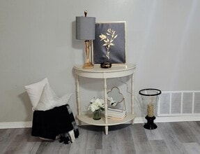 825 Eagle Dr in Moore, OK - Building Photo - Building Photo