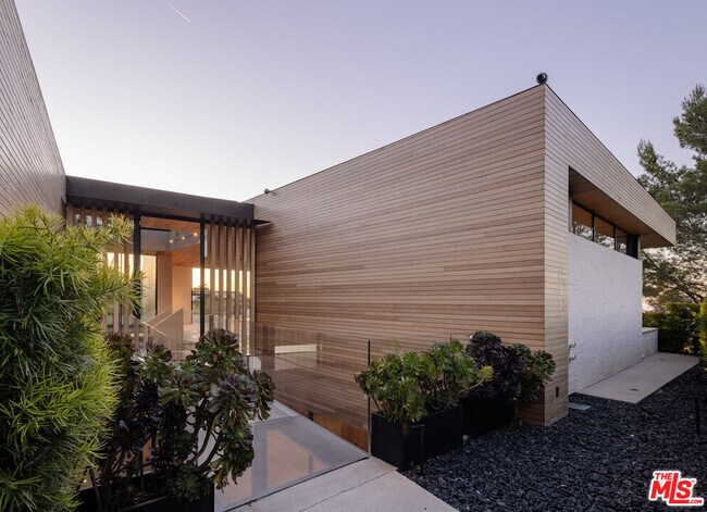 property at 1520 Carla Ridge