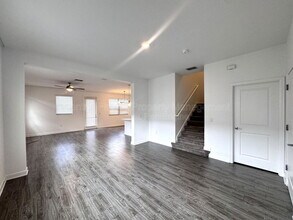 1256 Payne Stewart Dr in Davenport, FL - Building Photo - Building Photo