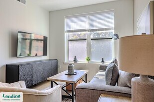 210 E Green St, Unit 612 in Ithaca, NY - Building Photo