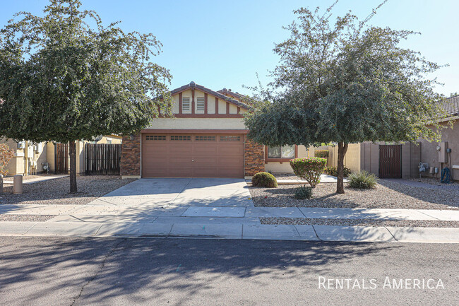 17033 W Sonora St in Goodyear, AZ - Foto de edificio - Building Photo