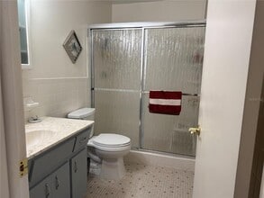 2441 Persian Dr in Clearwater, FL - Building Photo - Building Photo