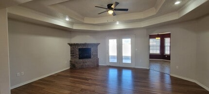 2125 Hayes in Portales, NM - Building Photo - Building Photo