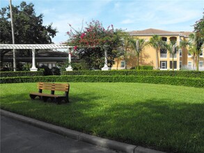 1650 N 42ND Cir in Vero Beach, FL - Building Photo - Building Photo