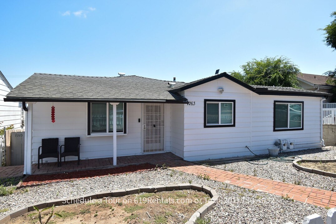 7263 Mohawk St in San Diego, CA - Building Photo