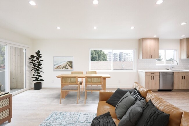 6526 Homewood Ave in Los Angeles, CA - Building Photo - Building Photo