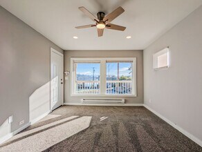 2008 Vernon Rd in Lake Stevens, WA - Building Photo - Building Photo