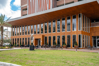 530 University Dr in Tampa, FL - Building Photo - Building Photo