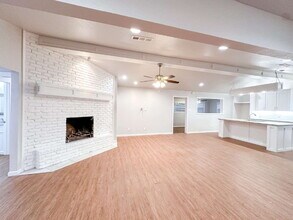 4311 59th St in Lubbock, TX - Foto de edificio - Building Photo