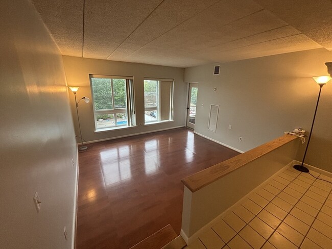 160 Burkhall St in Weymouth, MA - Building Photo - Building Photo