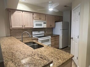 4622 Greenbriar Dr in Little River, SC - Building Photo - Building Photo