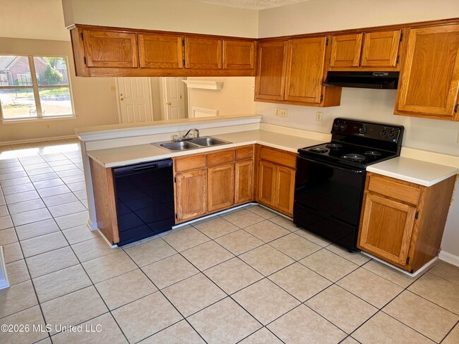 7011 Hampton Dr in Horn Lake, MS - Foto de edificio - Building Photo