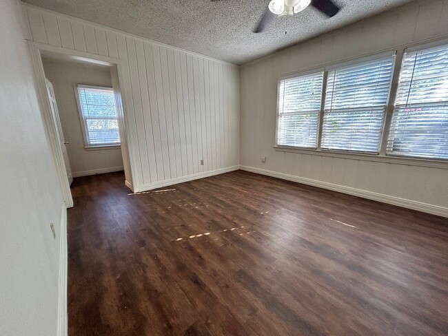 2216 30th St in Lubbock, TX - Building Photo - Building Photo