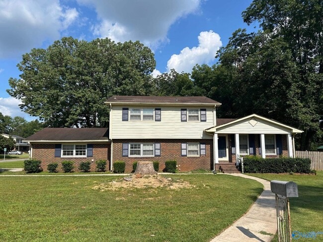 property at 6020 Rickwood Dr NW