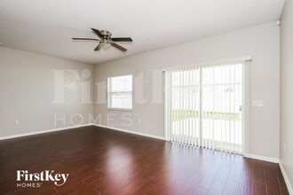 958 Cumberland Dr in Kissimmee, FL - Building Photo - Building Photo