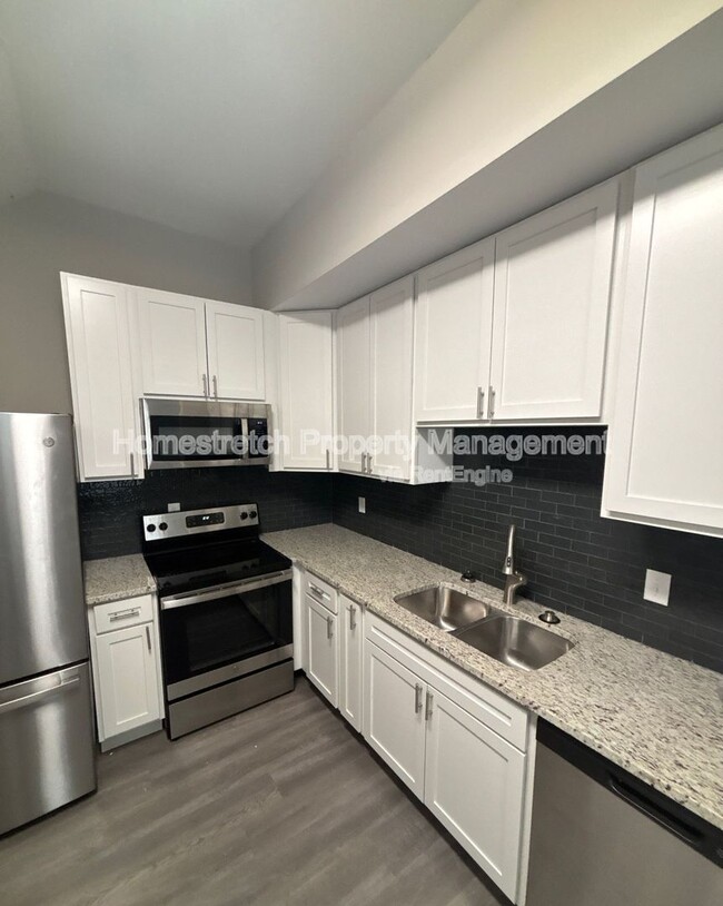 property at 1005 Allen Ave