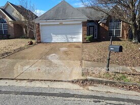 2777 Misty Valley Dr in Arlington, TN - Building Photo