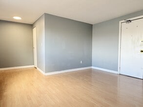 751 Windsor Ave in Windsor, ON - Building Photo - Building Photo