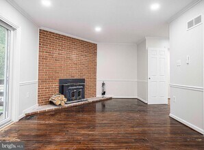 910 Candlelight Ct in Bel Air, MD - Building Photo - Building Photo