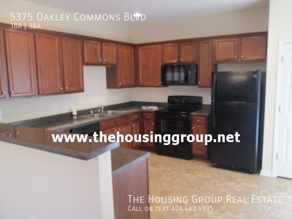 5375 Oakley Commons Blvd photo'