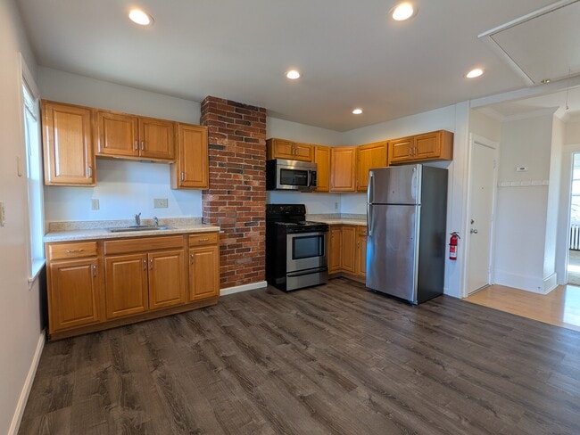 1120 Brookline Blvd, Unit #4 in Pittsburgh, PA - Foto de edificio - Building Photo