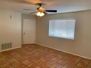 4 Rainbow Rd in Edgewood, NM - Building Photo - Building Photo