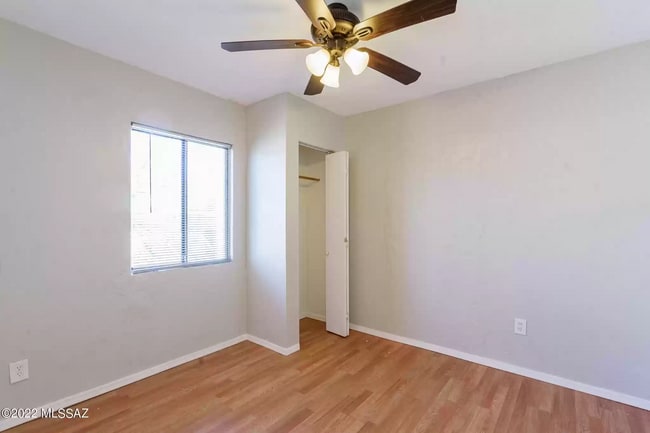 property at 232 E Pennsylvania Dr