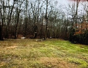 328 Tickle Rd in Westport, MA - Building Photo - Building Photo