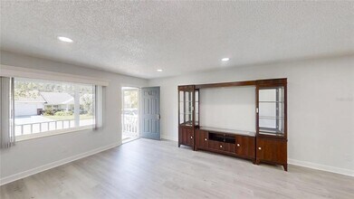 8883 SW 94 Ln in Ocala, FL - Building Photo - Building Photo
